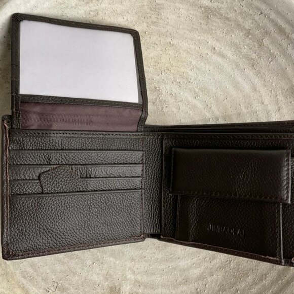 Men's Wallets - Picture 3 of 4